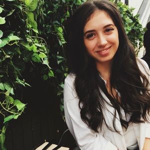 Meet your Posher, Teirah